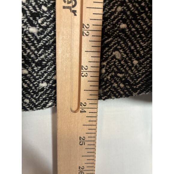 Lafayette 148 Wool Blend Herringbone Tweed Blazer Jacket Size 4 Office Career - Picture 10 of 10